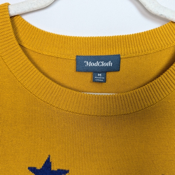 ModCloth Dog Sweater - Picture 8 of 12